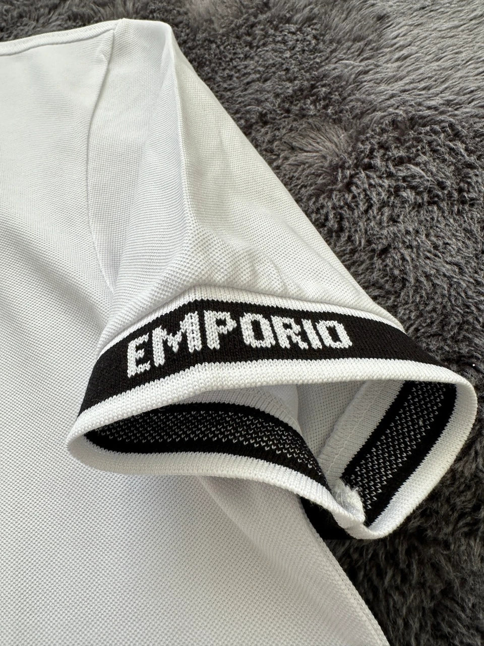 EMPORIO ARMANI EA CIPZÁRAS GALLÉROS PÓLÓ