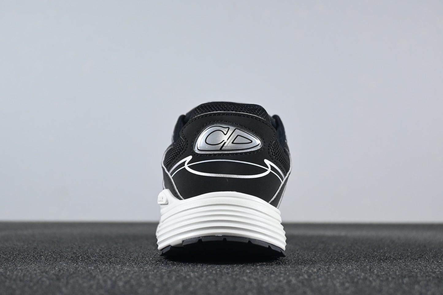 DIOR B30 - BLACK MESH