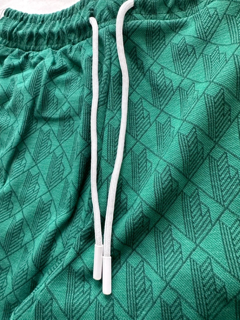 LACOSTE MONOGRAM KLASSZIKUS RÖVIDNADRÁG - ZÖLD