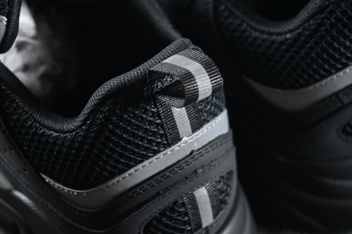 DIOR B22 - BLACK REFLECTIVE