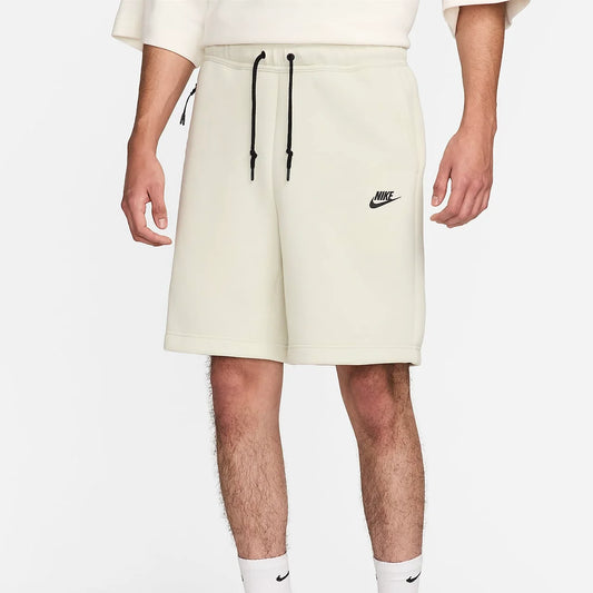 NIKE SPORTSWEAR TECH FLEECE SHORTS