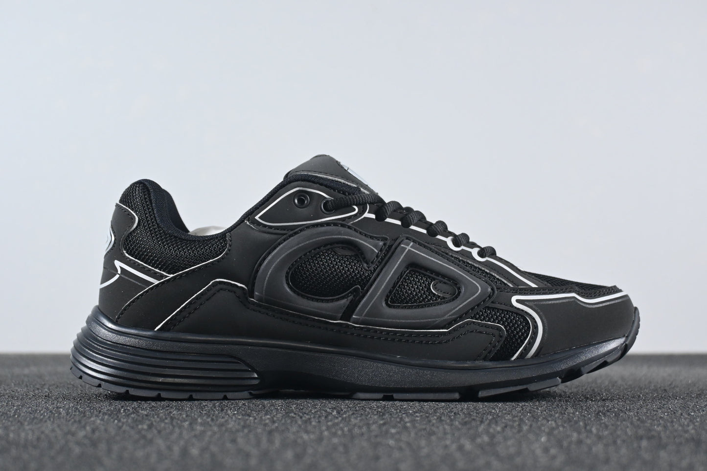 DIOR B30 - BLACK
