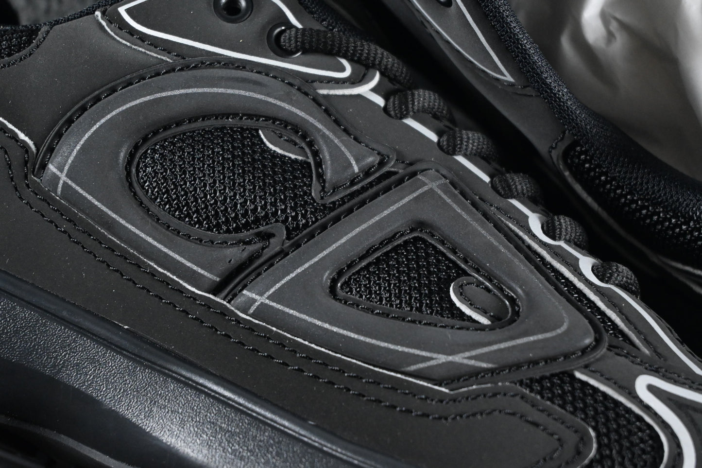 DIOR B30 - BLACK