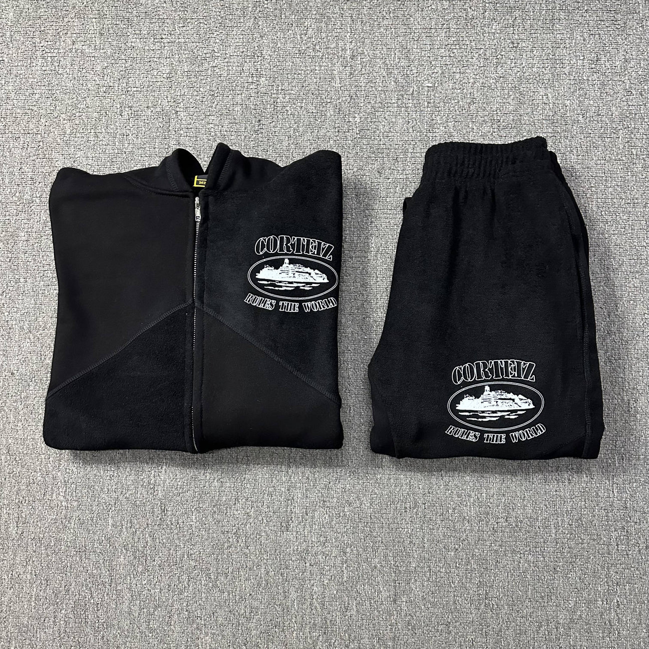 CORTEIZ SUPERIOR V2 ZIP-UP TRACKSUIT