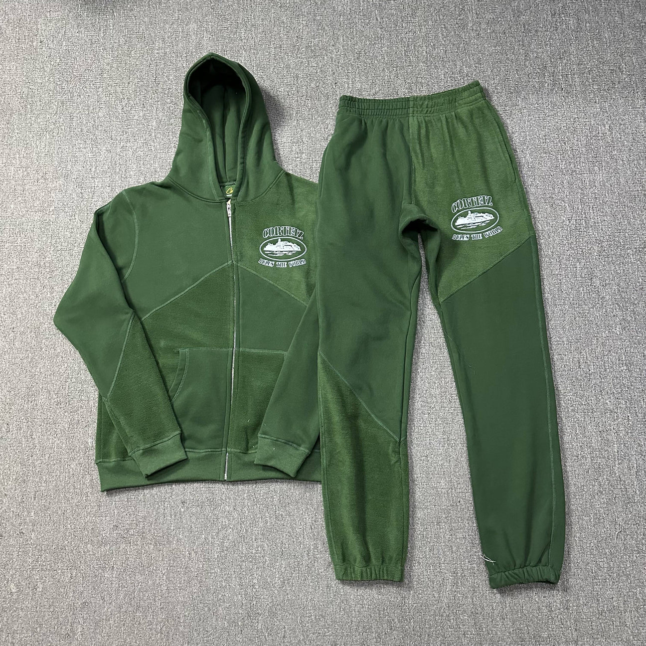 CORTEIZ SUPERIOR V2 ZIP-UP TRACKSUIT