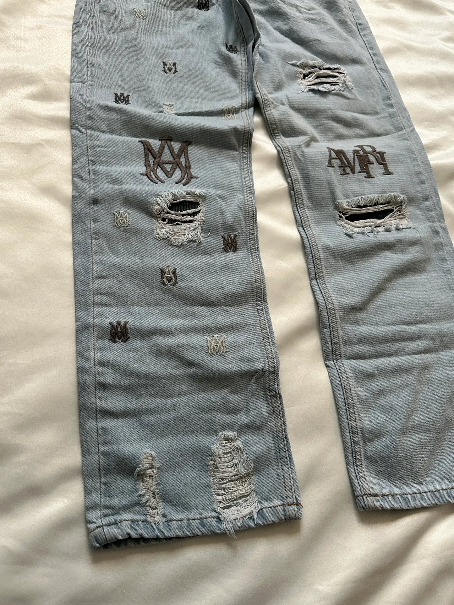 AMIRI BAGGY JEANS - ICE BLUE