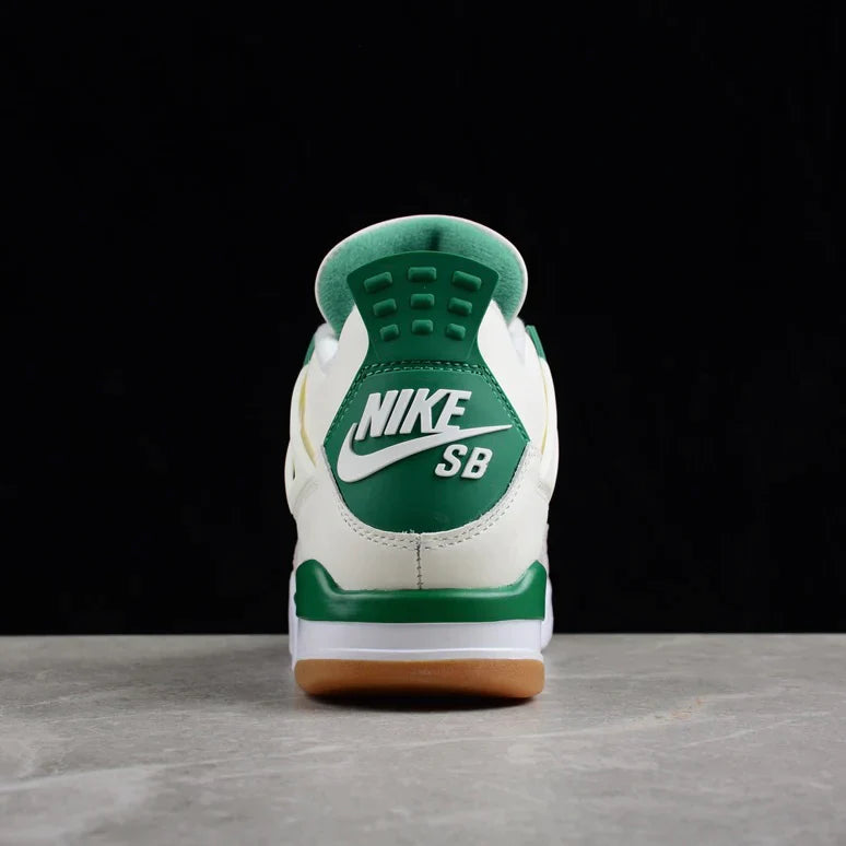 JORDAN SB X AIR JORDAN 4 "PINE GREEN"